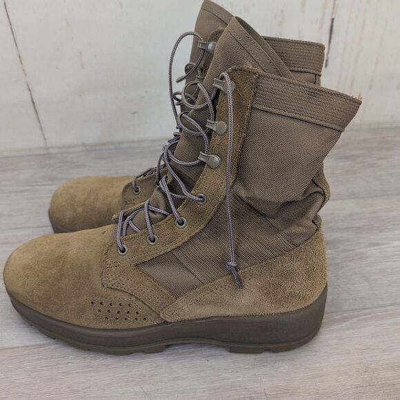 Jungle Combat Boots Mens 9.5 R Brown Leather Military Vibram Soles 2017 USA Made - Picture 12 of 13